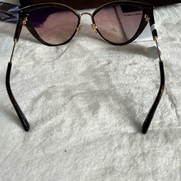 NWT | TOM FORD | cat eye sunglasses - Picture 2 of 7